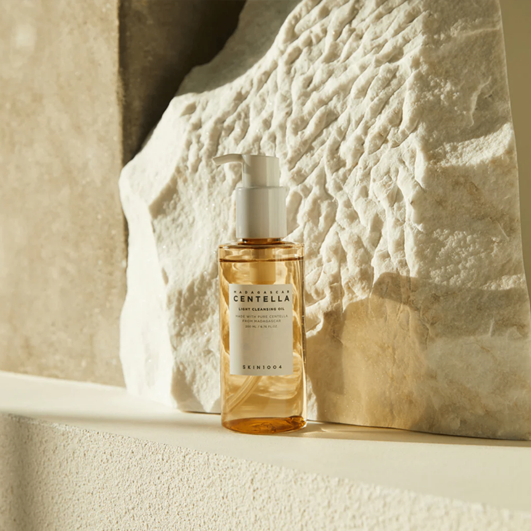 SKIN1004 Madagascar Centella Light Cleansing Oil
